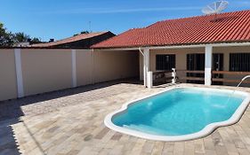 Casa Campos Elíseos 300 mts da praia, Itanhaém
